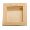 Ventana de madera cuadrada